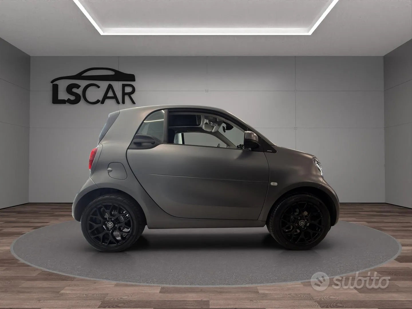 Smart Fortwo 2019 photo 2