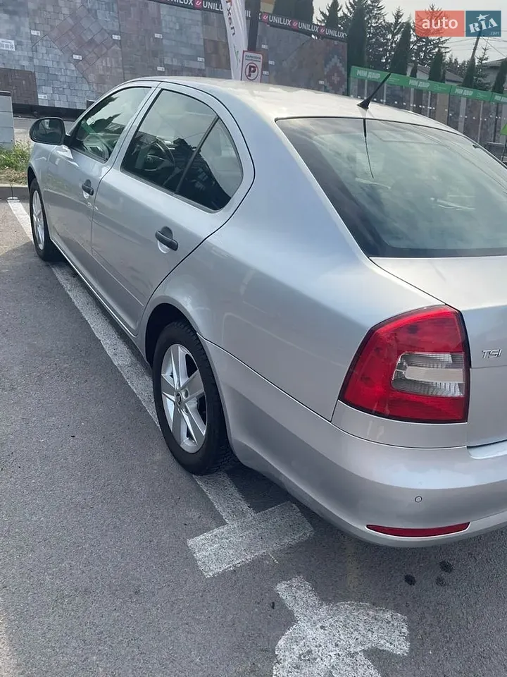 Skoda Octavia 2009 photo 5