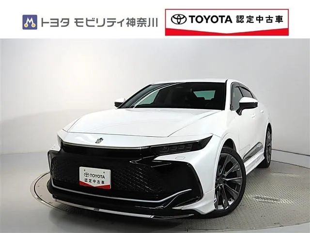Toyota Crown Crossover