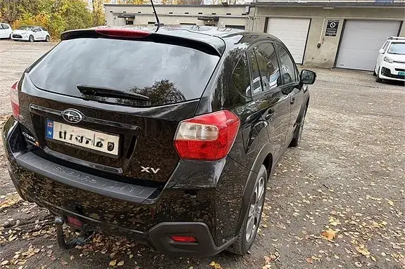 Subaru Xv 2012 photo 4
