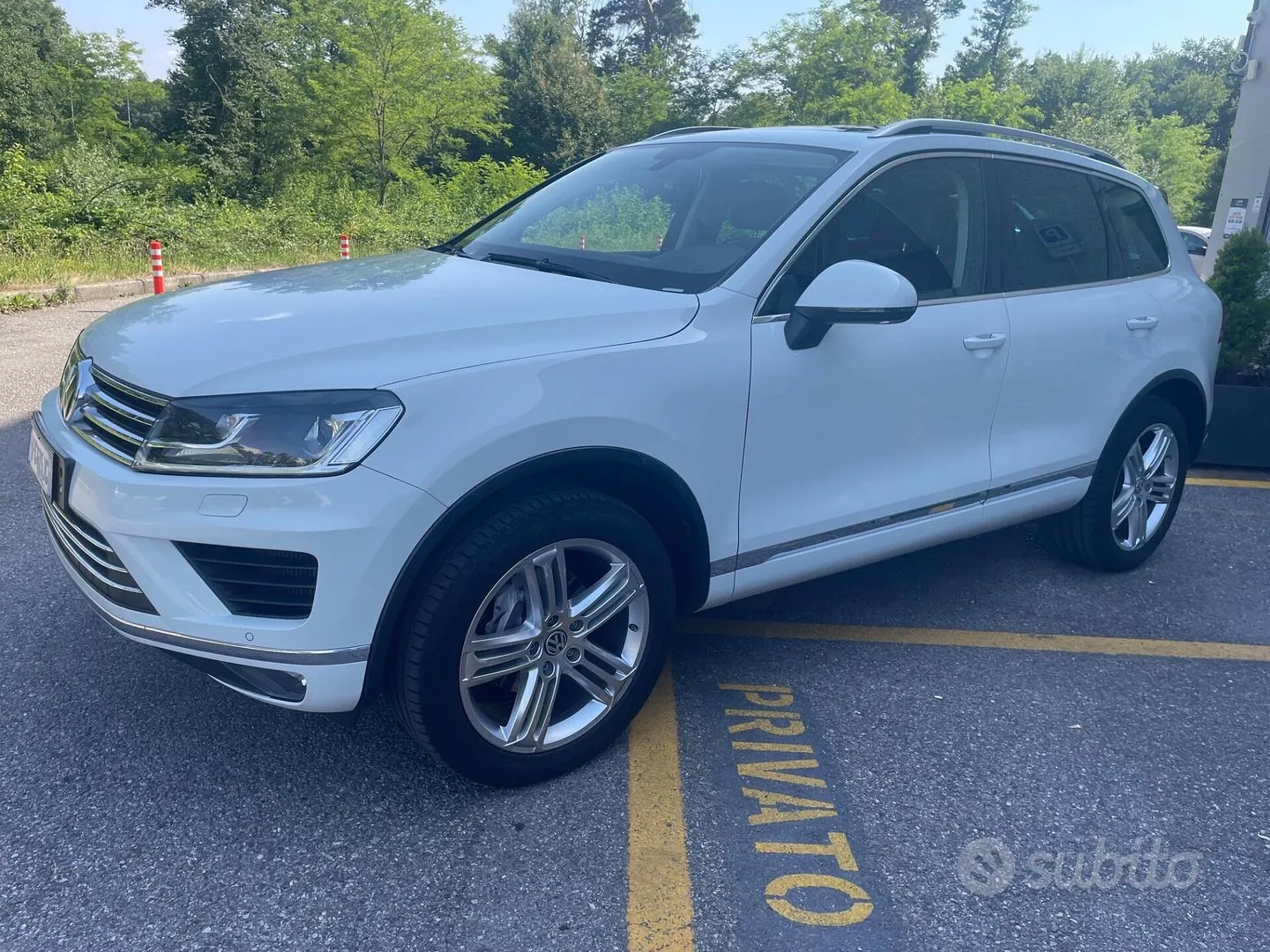 Volkswagen Touareg 2016 photo 2