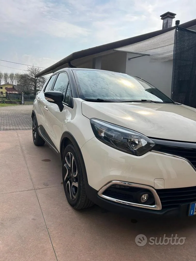 Renault Captur 2014 photo 2