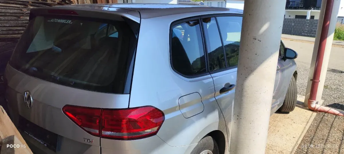 Volkswagen Touran 2016 photo 3
