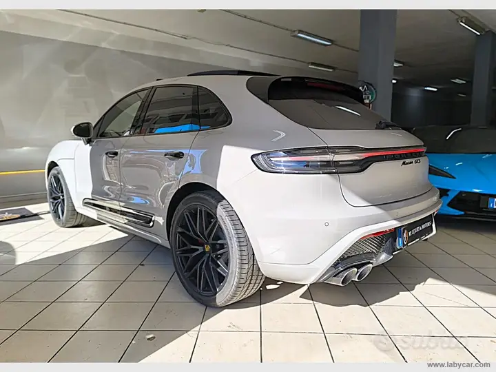 Porsche Macan 2023 photo 4