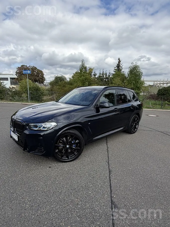 BMW X3 2022 photo 2
