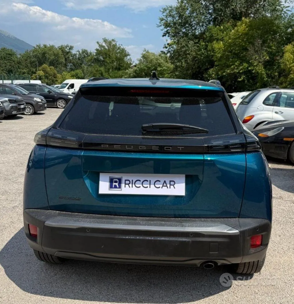 Peugeot 2008 2025 photo 4