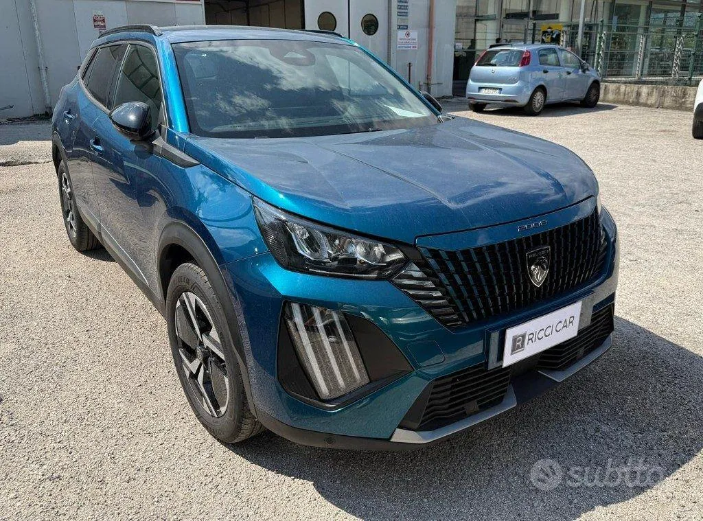Peugeot 2008 2025 photo 2