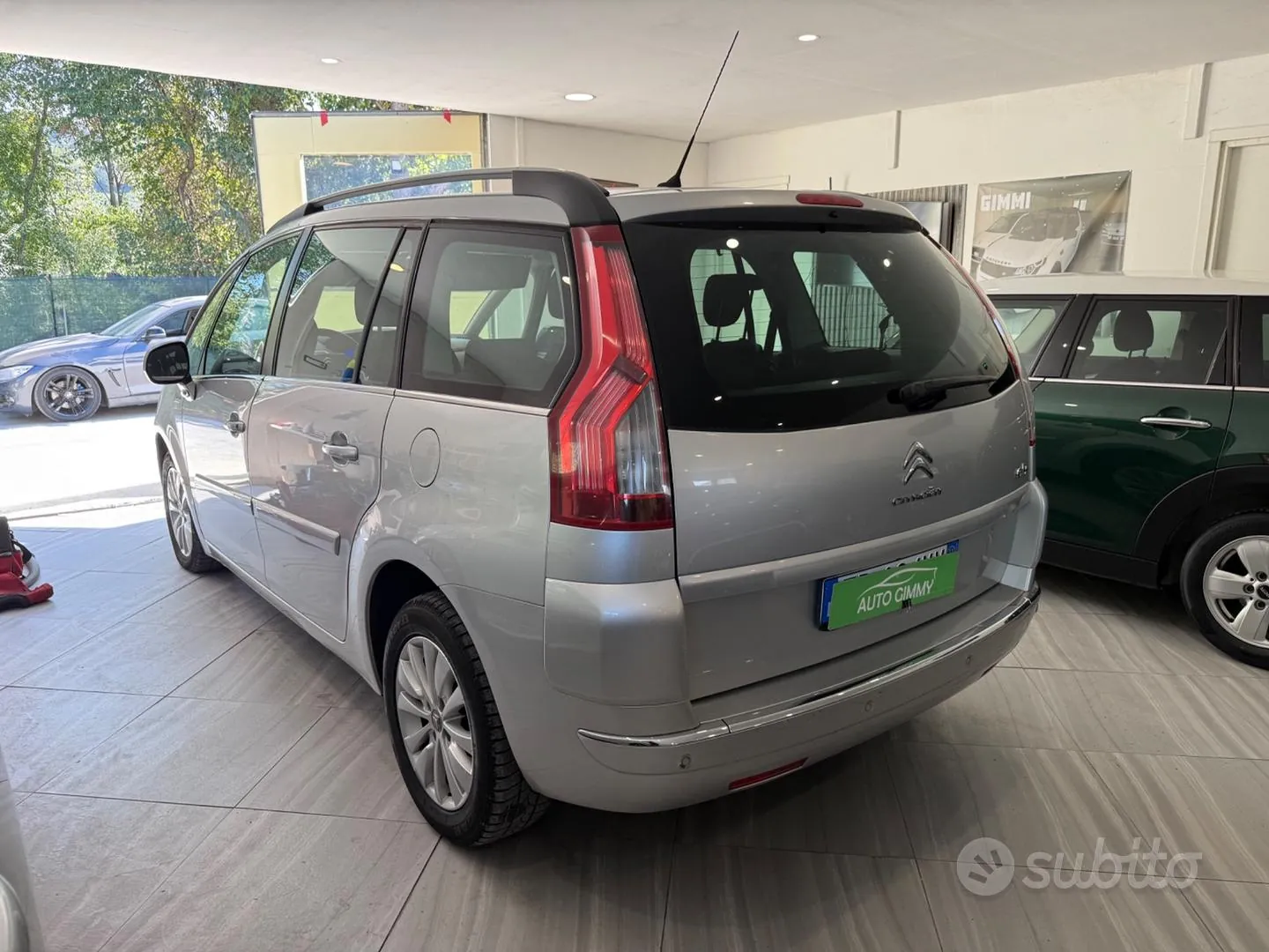 Citroen C4 Picasso 2011 photo 2