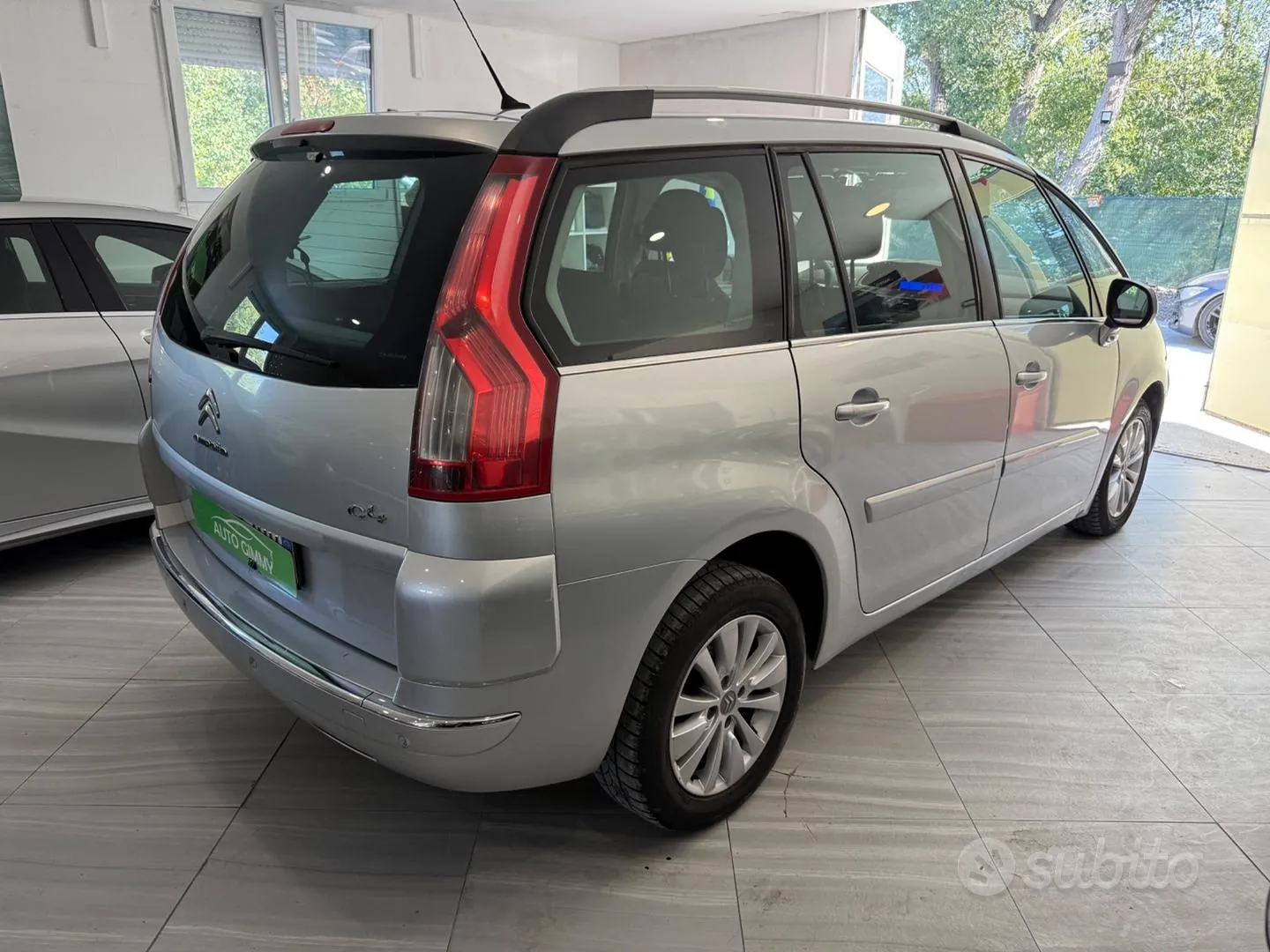Citroen C4 Picasso 2011 photo 3