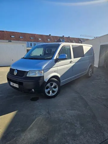 Volkswagen T5