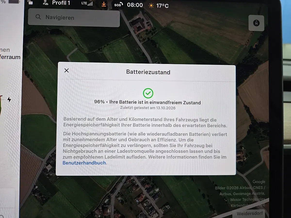 Tesla Model Y 2023 photo 2