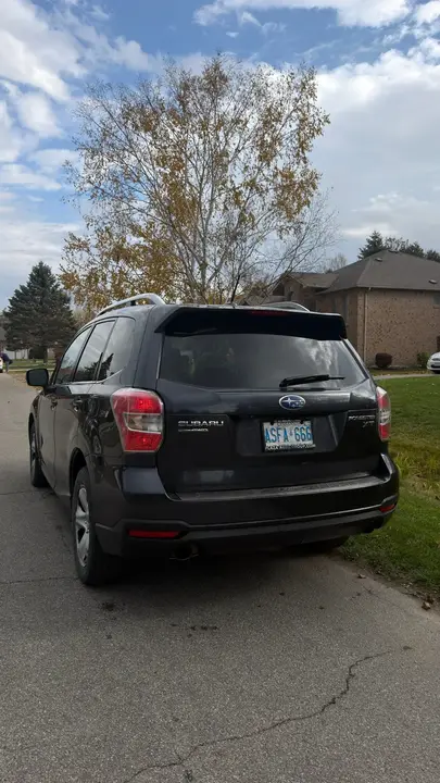 Subaru Forester 2015 photo 2