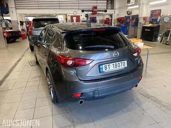 Mazda 3 2015 photo 4