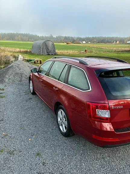 Skoda Octavia 2015 photo 4