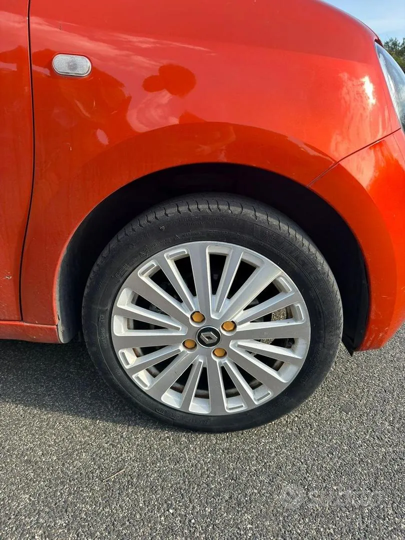 Renault Twingo 2020 photo 2