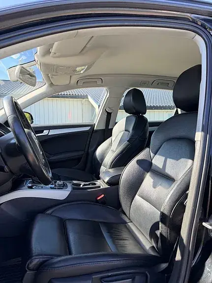 Audi A4 2011 photo 5