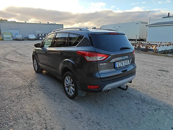 Ford Kuga 2015 photo 3