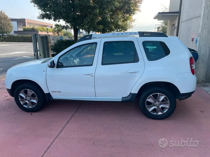 Dacia Duster 2015 photo 3