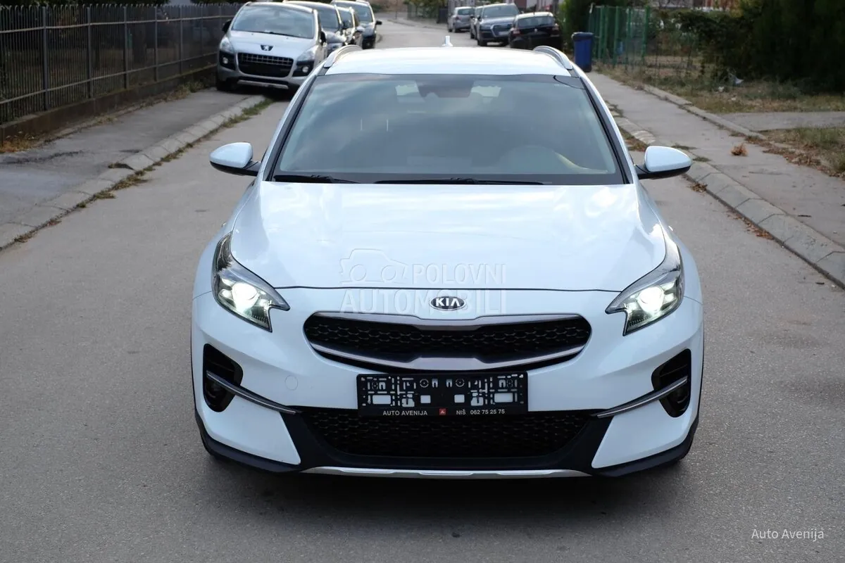 Kia Xceed 2021 photo 2