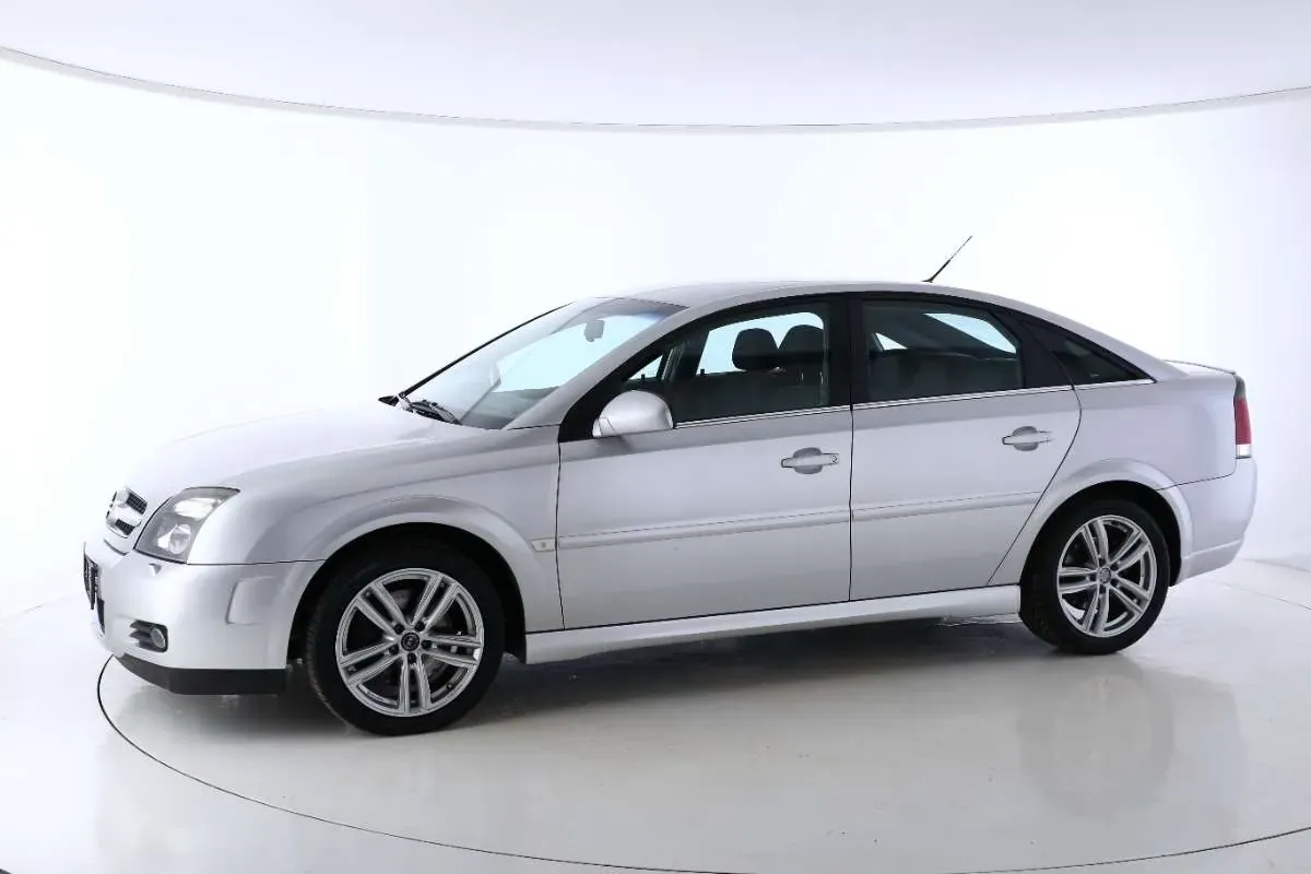 Opel Vectra 2003 photo 2