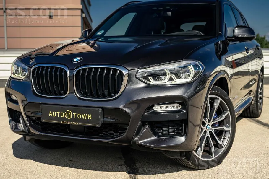 BMW X3 2017 photo 2