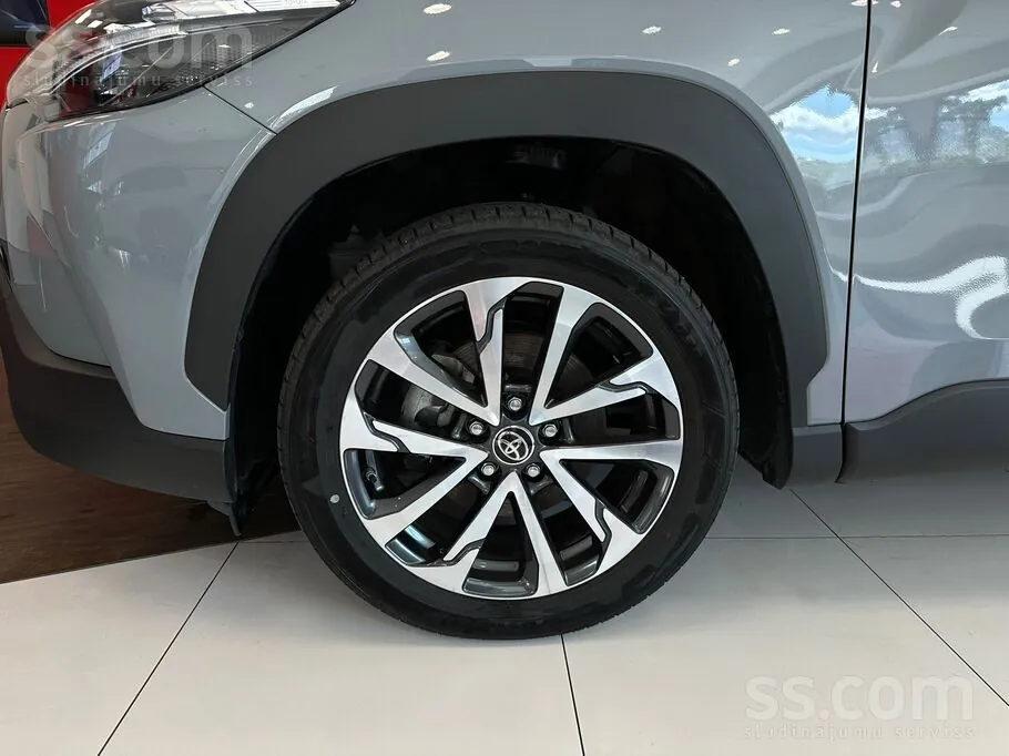 Toyota Corolla Cross 2025 photo 4