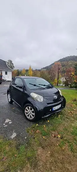 Toyota Iq 2009 photo 2