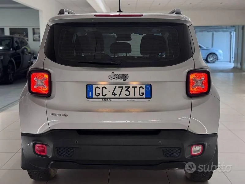 Jeep Renegade 2016 photo 4