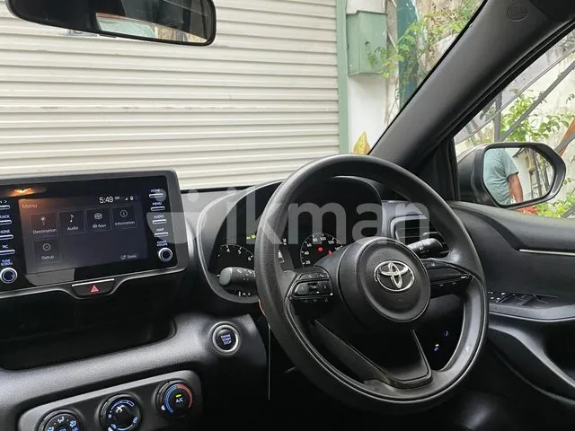 Toyota Yaris 2023 photo 5