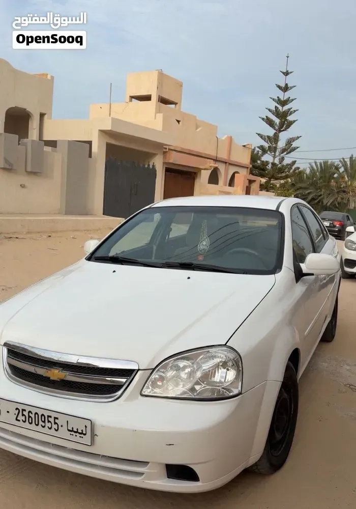 Chevrolet Optra 2013 photo 3