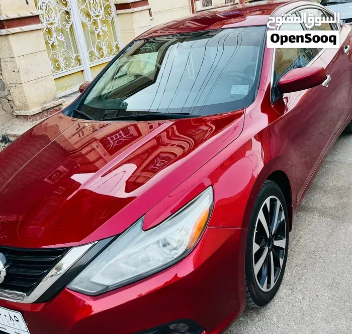 Nissan Altima 2018 photo 2