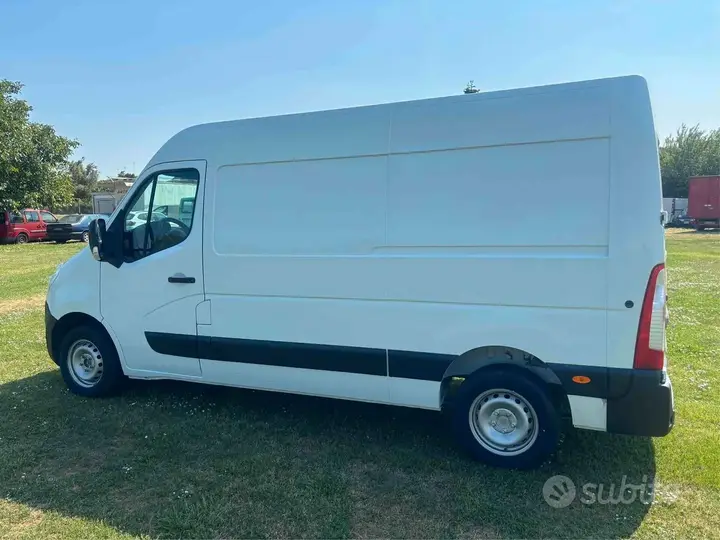 Renault Master 2016 photo 2