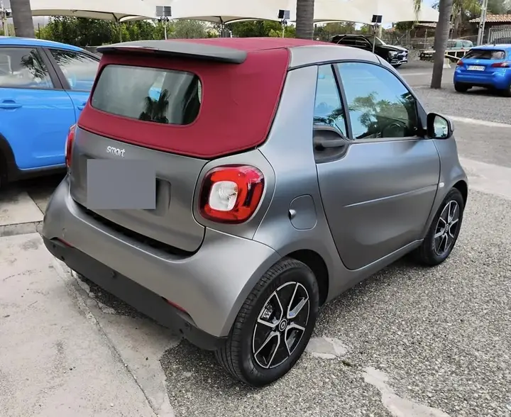 Smart Fortwo 2021 photo 3