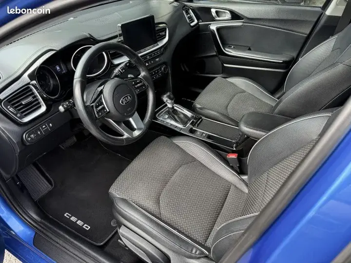 Kia Ceed 2018 photo 3