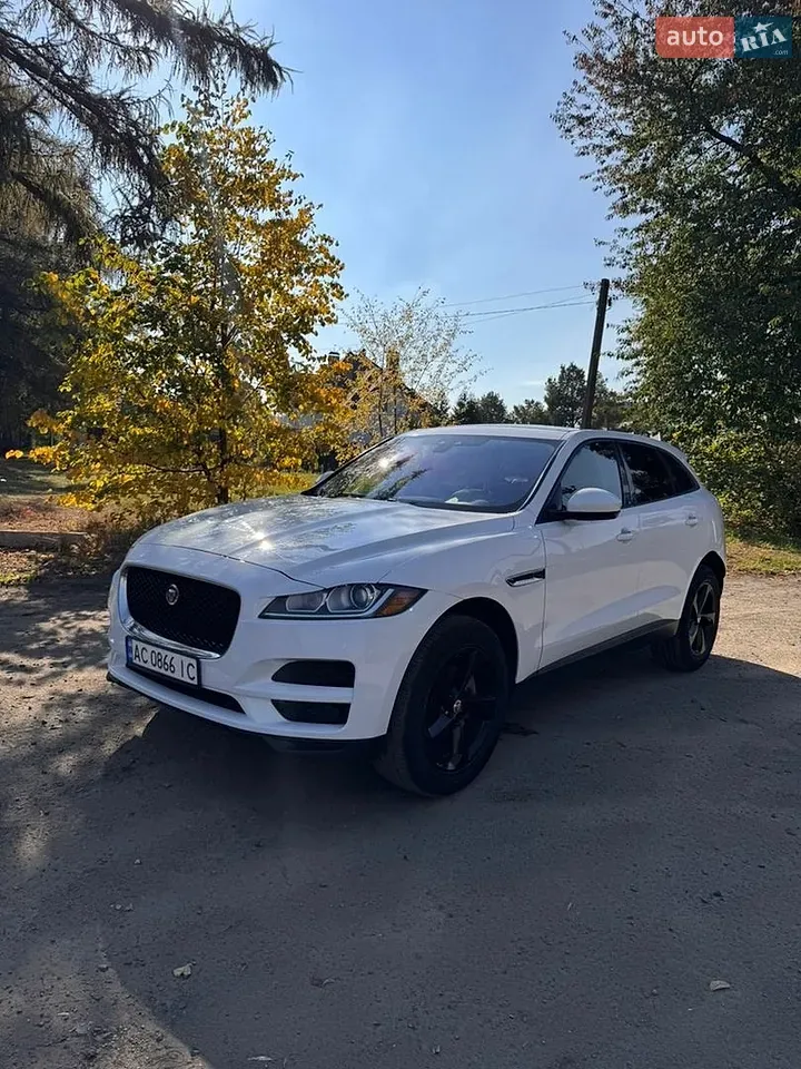 Jaguar F-Pace 2018 photo 4