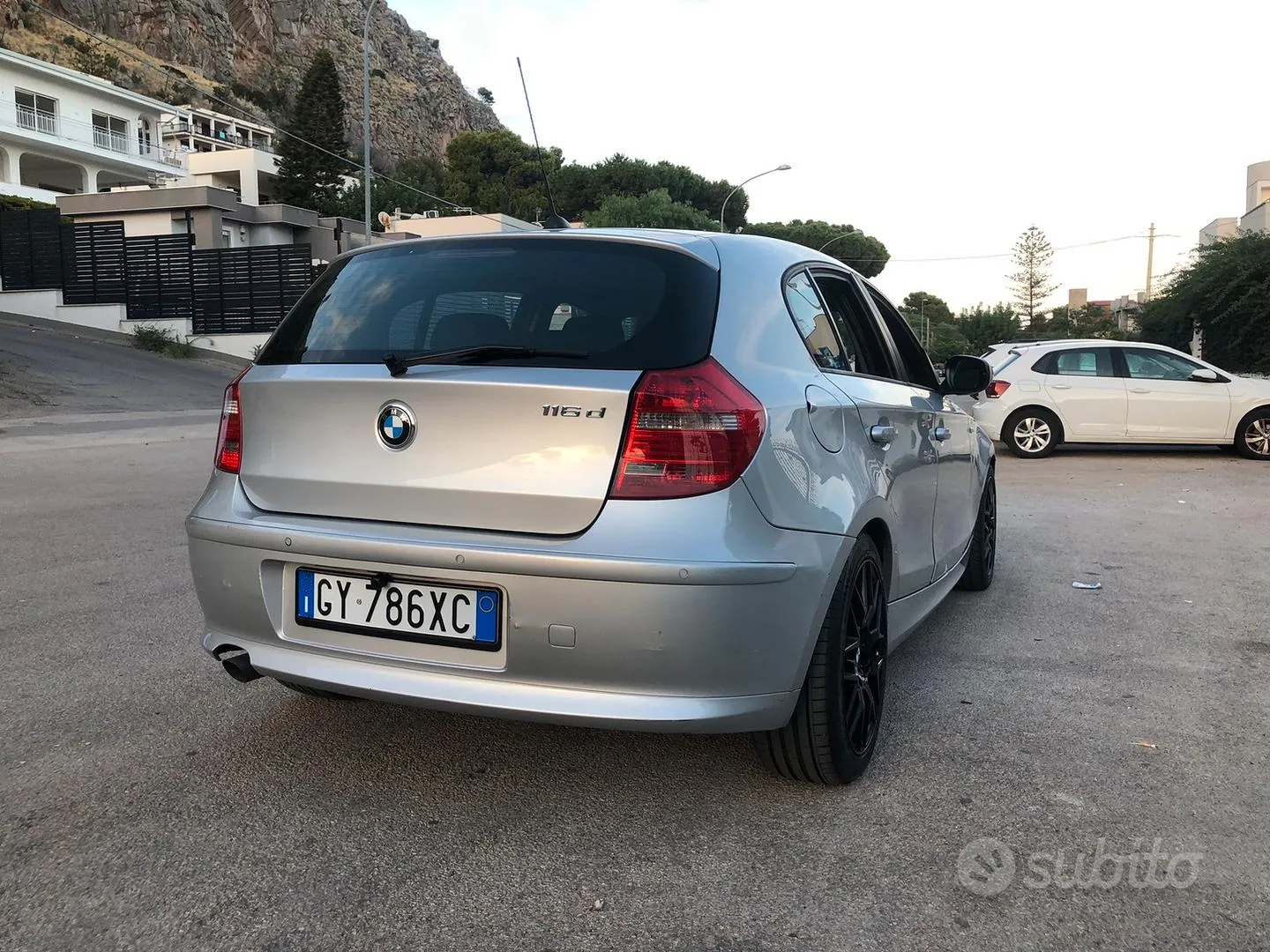BMW 1 Series 2011 photo 3