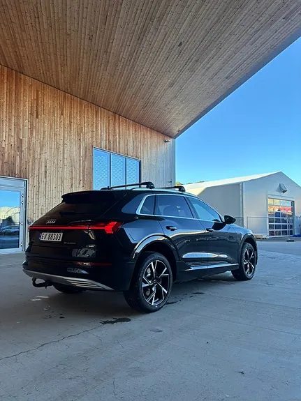 Audi E-Tron 2019 photo 4