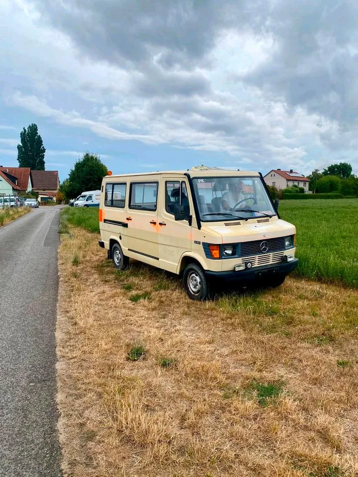 Mercedes-Benz T1