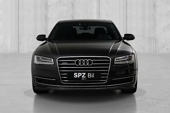 Audi A8 2014 photo 3