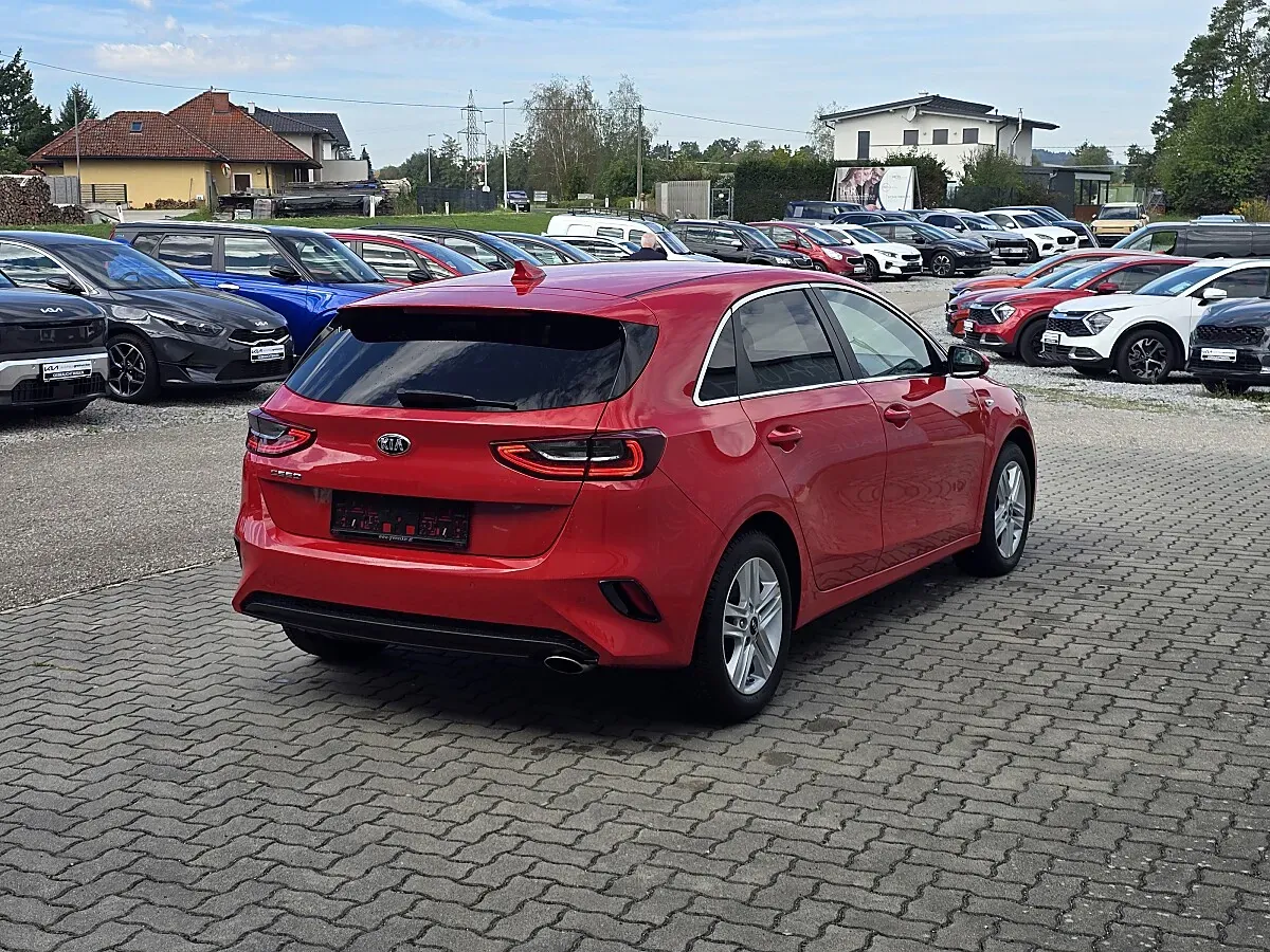 Kia Ceed 2019 photo 3
