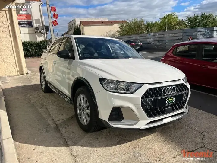 Audi A1 2025 photo 3