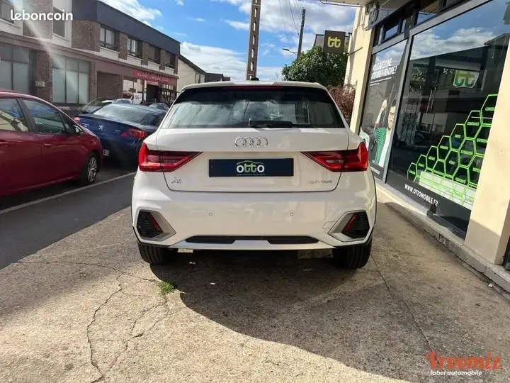 Audi A1 2025 photo 5