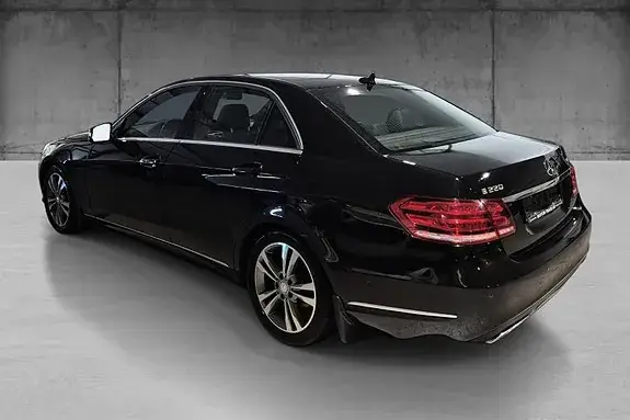 Mercedes-Benz 220 D 2016 photo 3