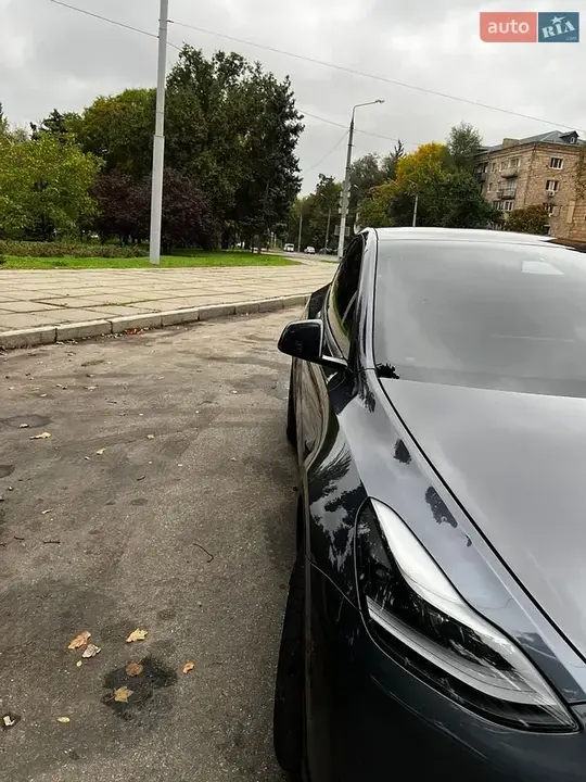 Tesla Model Y 2021 photo 5