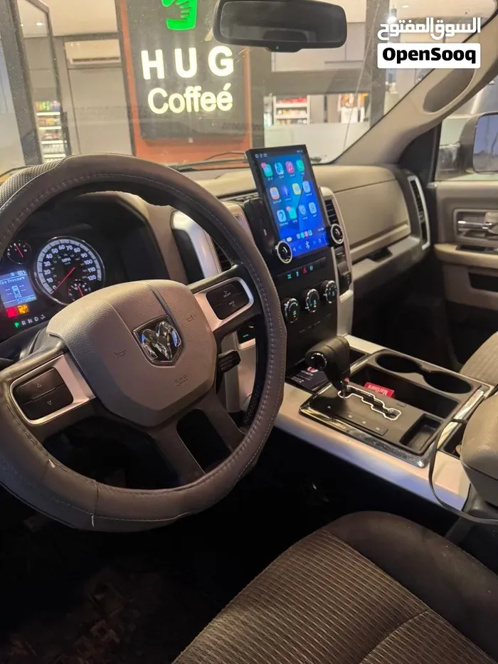 Dodge Ram Big Horn 2012 photo 2