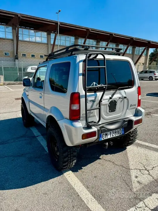 Suzuki Jimny 2004 photo 4