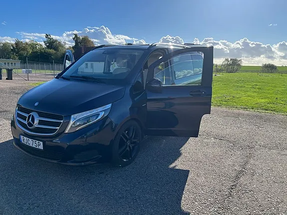 Mercedes-Benz V250 D