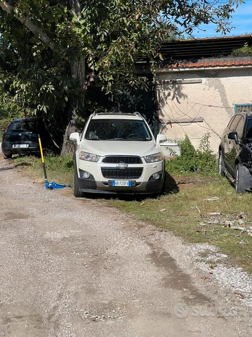 Chevrolet Captiva 2011 photo 3