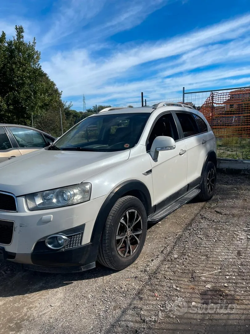 Chevrolet Captiva 2011 photo 2