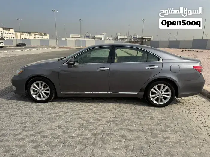 Lexus Es 2012 photo 4